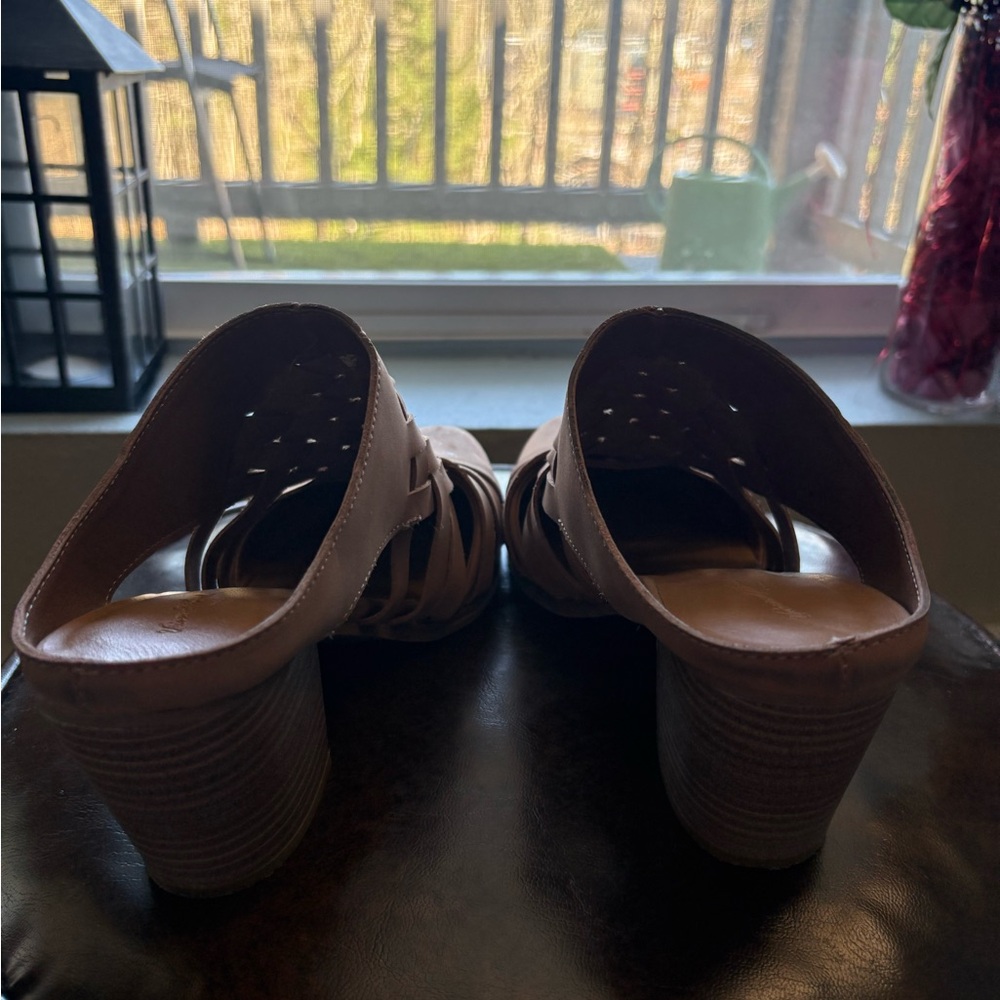 Universal Thread Brown Woven Mules - image 5